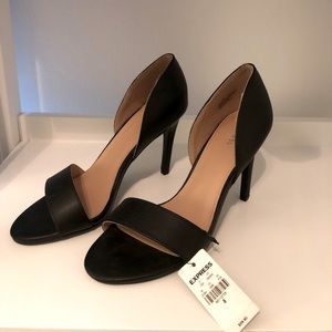 EXPRESS NWT Black Heels